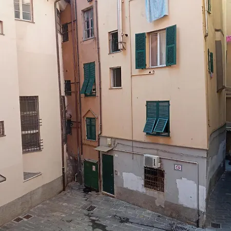 Apartment In Metelino Genua